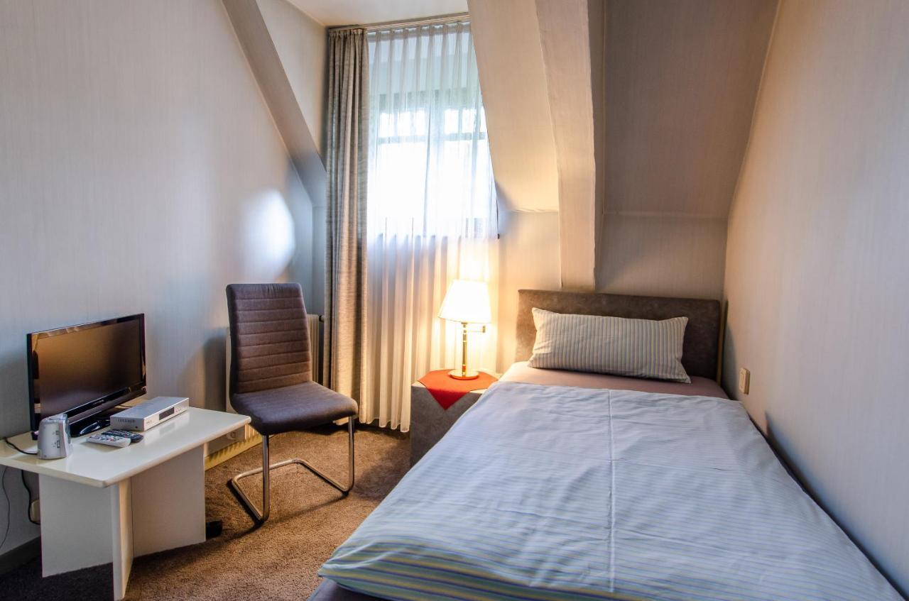 Hotel-Restaurant Ochsen Haslach im Kinzigtal Eksteriør billede